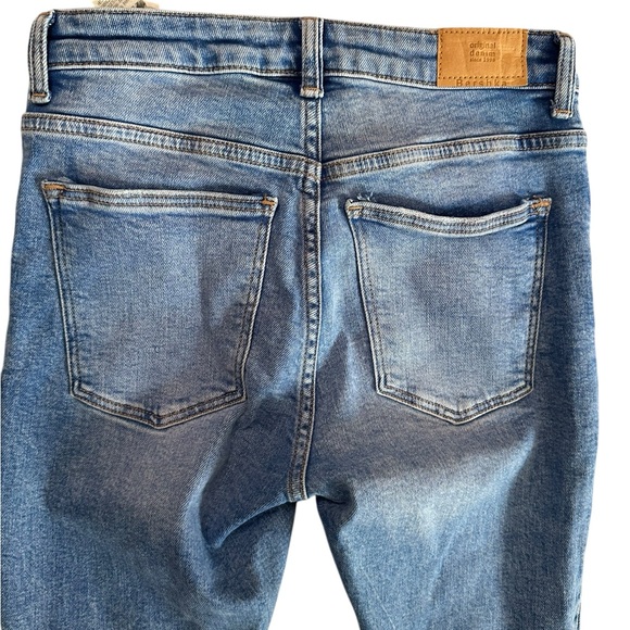 Bershka Denim Skinny Medium Rise Distressed Jeans Size 4 - Picture 14 of 17
